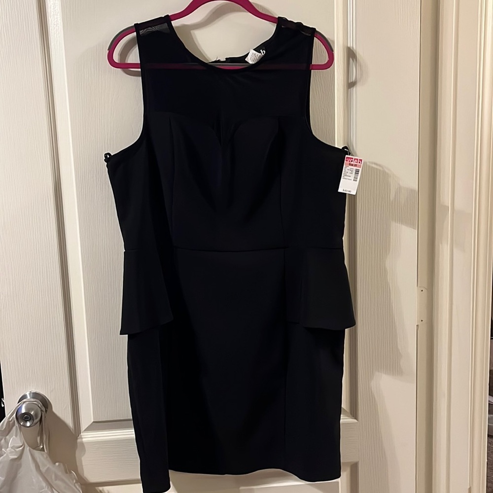 Little black dress!! So pretty! Deb size 2x NWT!!